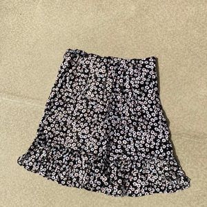 ROMWE ditsy floral skirt